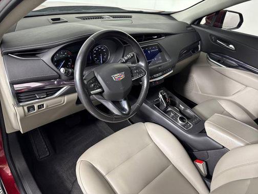 2021 Cadillac XT4 Luxury