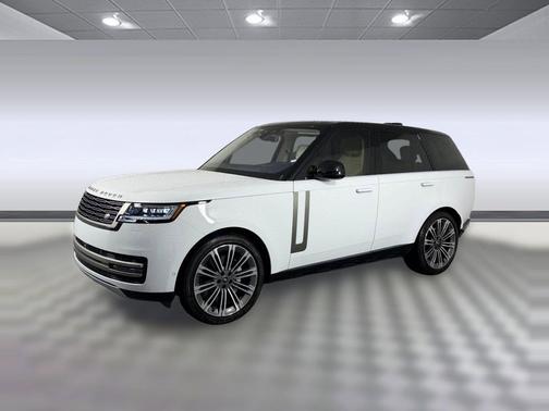 White 2023 Land Rover Range Rover P400 SE