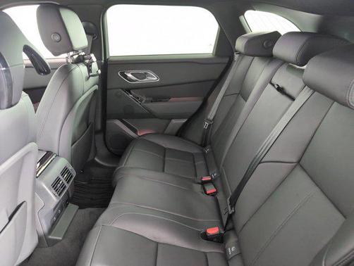 2026 Land Rover Range Rover Velar P250 SE R-Dynamic