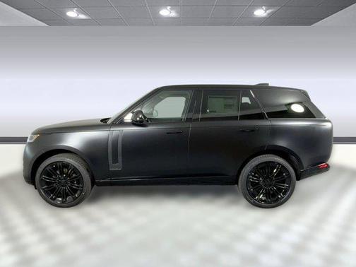 2026 Land Rover Range Rover P530 Autobiography
