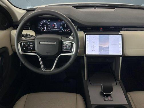 Fuji White 2025 Land Rover Discovery Sport S