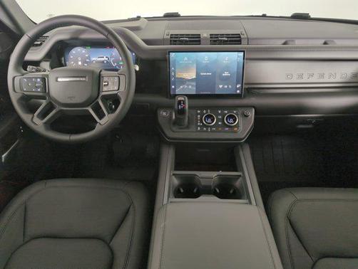 2025 Land Rover Defender 110 P400 X-Dynamic SE