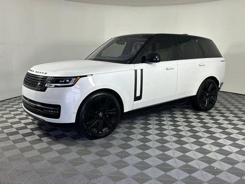 2023 Land Rover Range Rover P400 SE