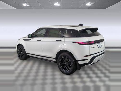 2026 Land Rover Range Rover Evoque Dynamic SE