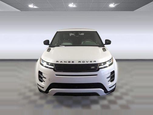 2026 Land Rover Range Rover Evoque Dynamic SE