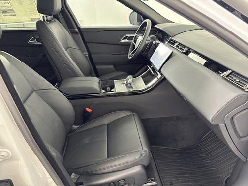 2025 Land Rover Range Rover Velar P250 SE R-Dynamic