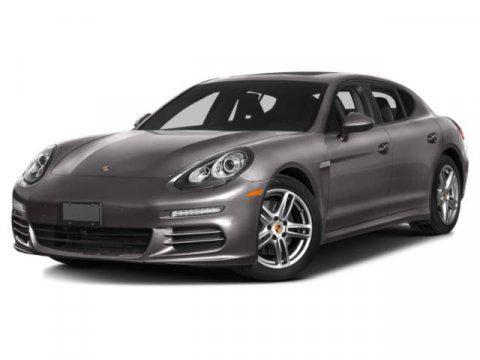 2015 Porsche Panamera 4