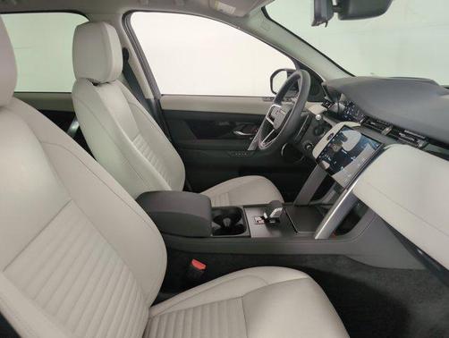2025 Land Rover Discovery Sport S