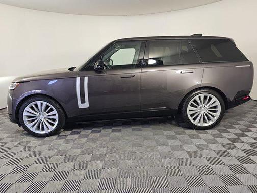 2023 Land Rover Range Rover First Edition