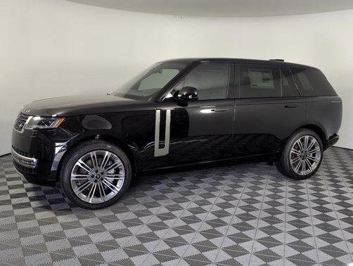 2025 Land Rover Range Rover P530 SE 7 Seat