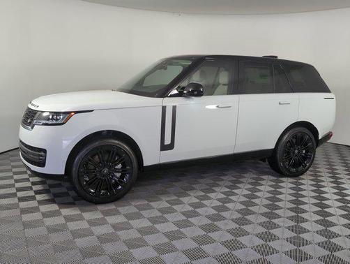 2025 Land Rover Range Rover P530 SE