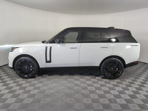 2025 Land Rover Range Rover P530 SE