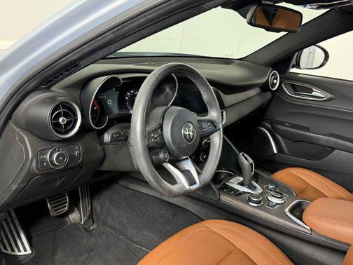 2022 Alfa Romeo Giulia Ti