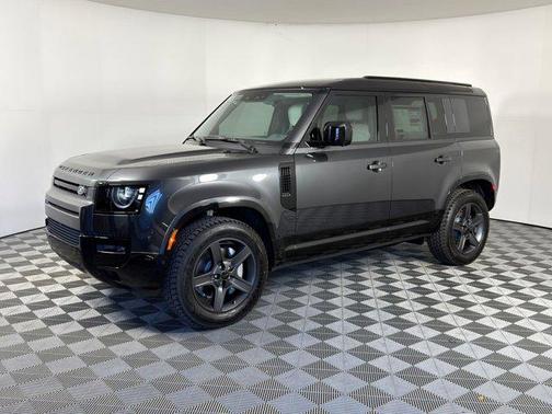 2026 Land Rover Defender P400 X-Dynamic SE