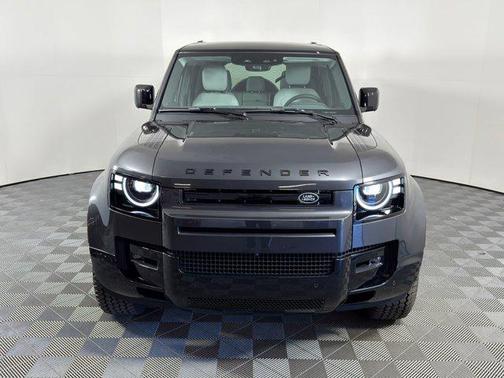 2026 Land Rover Defender P400 X-Dynamic SE