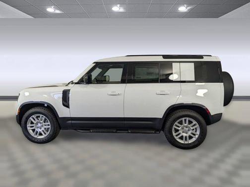 2025 Land Rover Defender 110 P400 S