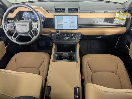 2025 Land Rover Defender 110 P400 S