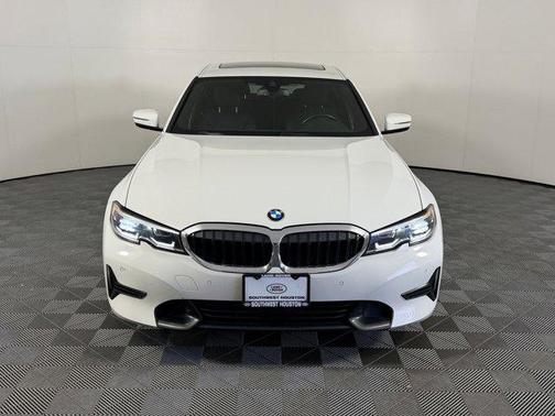 Alpine White 2019 BMW 330 330i