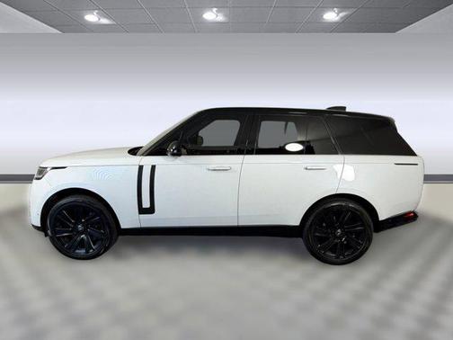 White 2023 Land Rover Range Rover P530 SE