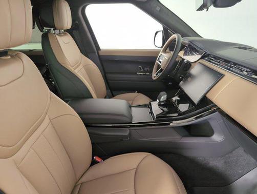 2025 Land Rover Range Rover Sport Autobiography