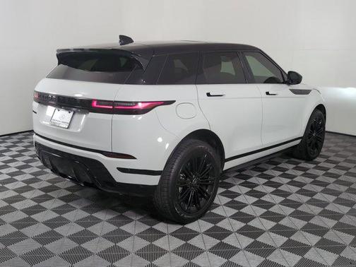 2024 Land Rover Range Rover Evoque Dynamic SE