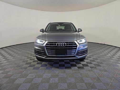 2018 Audi Q5 2.0T Premium Plus