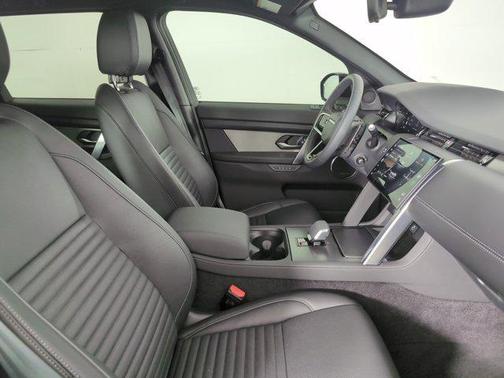 2024 Land Rover Discovery Sport Dynamic SE