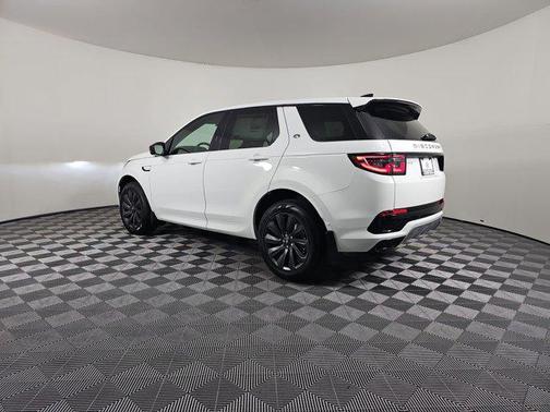 2025 Land Rover Discovery Sport S