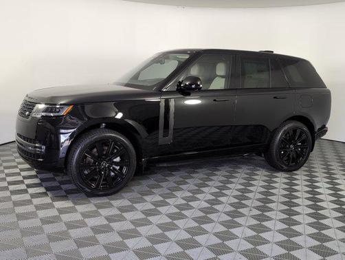 2025 Land Rover Range Rover P550e SE