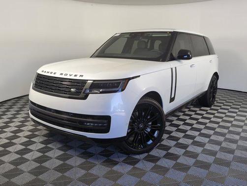 2025 Land Rover Range Rover P400 SE 7 Seat
