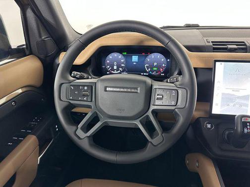 2026 Land Rover Defender P400 X-Dynamic SE