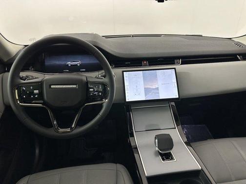 2025 Land Rover Range Rover Evoque Core S