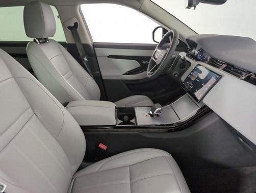 2025 Land Rover Range Rover Evoque Core S