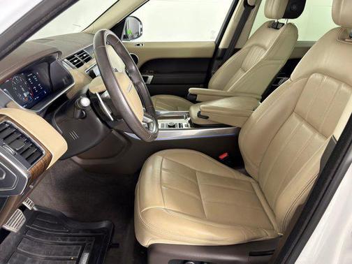 2021 Land Rover Range Rover Sport HSE Silver Edition