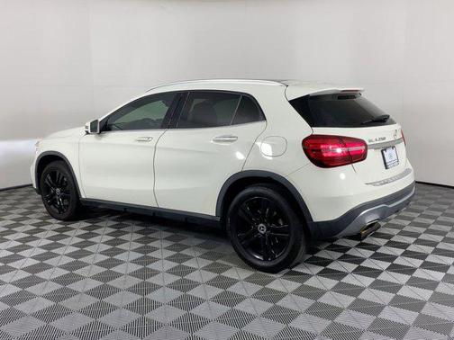 2018 Mercedes-Benz GLA 250 Base