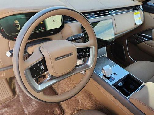 Green 2026 Land Rover Range Rover P615 SV