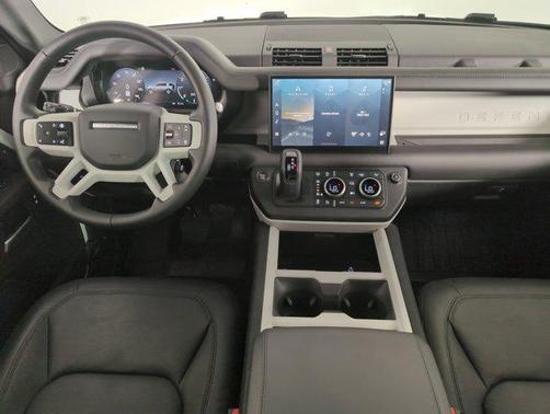 2025 Land Rover Defender 110 P400 S