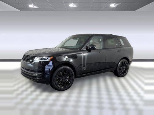 2026 Land Rover Range Rover P530 SE