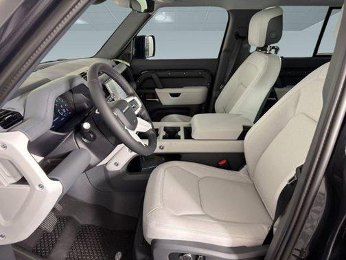 2026 Land Rover Defender P400 X-Dynamic SE