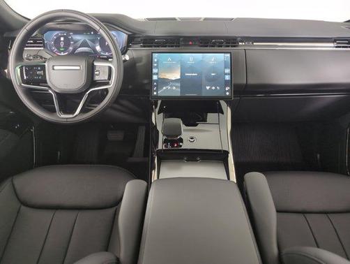 2025 Land Rover Range Rover Sport SE