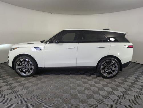 2025 Land Rover Range Rover Sport SE