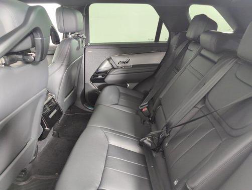 2025 Land Rover Range Rover Sport SE