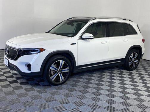 2022 Mercedes-Benz EQB 300 4MATIC