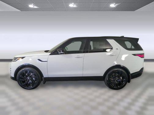 2025 Land Rover Discovery P300 Dynamic SE