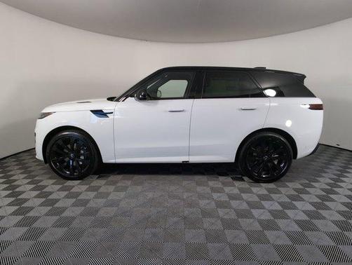 2025 Land Rover Range Rover Sport SE