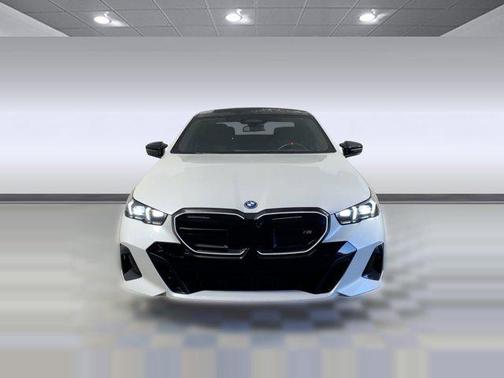 2024 BMW i5 M60