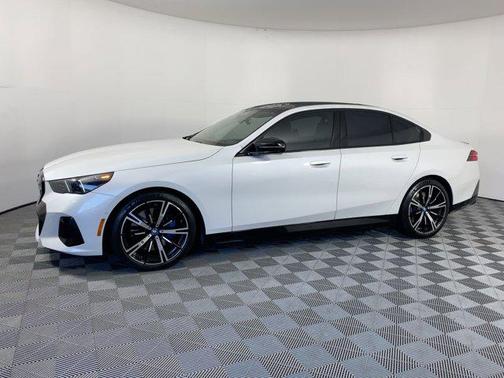 2024 BMW i5 M60