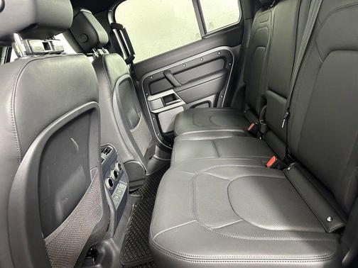 2024 Land Rover Defender 130 P300 S