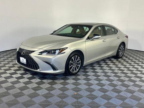 2022 Lexus ES 350 Base