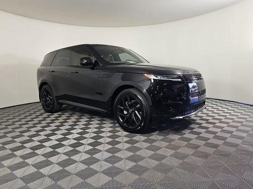 2025 Land Rover Range Rover Sport SE
